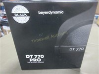 Beyer Dynamic professional DT770 Pro headphones