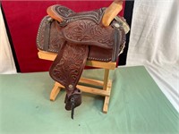 LEATHER WESTERN SADDLE 9" SALESMAN'S SAMPLE?