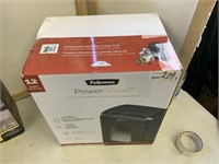 Fellowes paper shredder