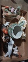 Lot with Japan porcelain birds and dogs/