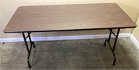FOLDING EVENT TABLE