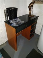 desk 16x38x32