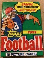Unopened 1991 Topps Football Cards Pack