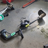 G610 Weed wacker - battery operated