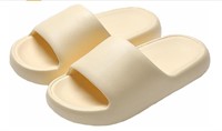 HANDKEI Women's pillow slippers, Size 9-10