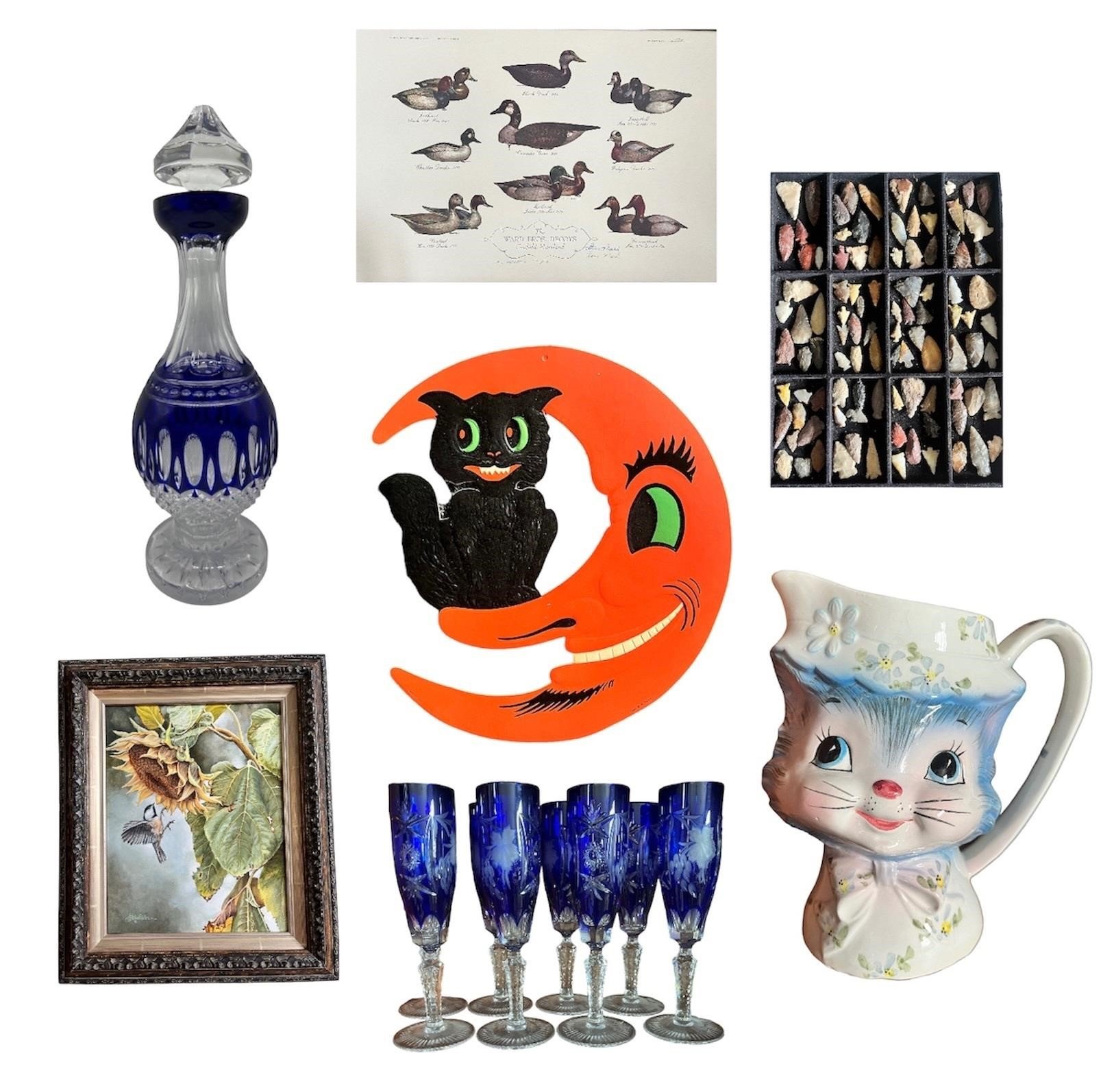 811 lots of Antiques & Collectibles