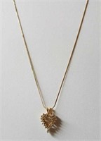 14-KT gold necklace with diamond heart pendant