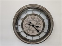 Large 24" w Glass Face Working Clock