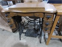 Treadle Sewing Machine NO SHIPPING