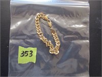 18KT gold stamped Clasp bracelet