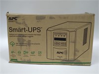 Schneider Electric Smart-UPS 750 New in Box