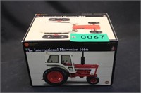 IH 1466 Precision Tractor