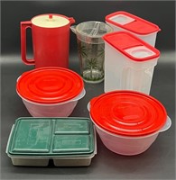 RUBBERMAID & TUPPERWARE FOOD CONTAINERS