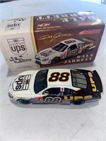 Action NASCAR Dale Jarrett #88 UPS 1:24 Scale