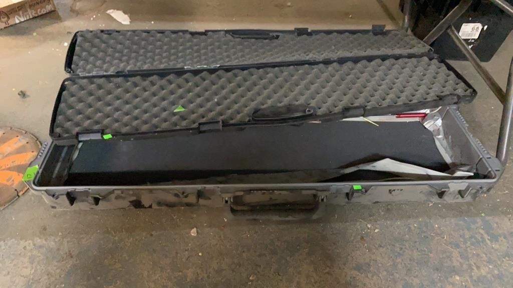 2 GUN CASES