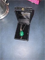 malachite necklace in box