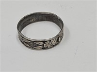 Sterling Silver Ring SZ 6 1/2