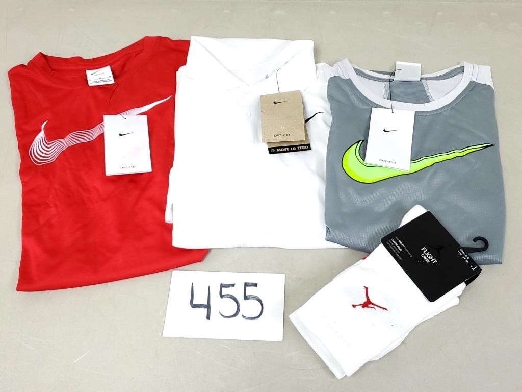 New Nike Boy's Shirts and Socks - Size Medium