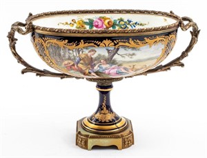 Edouard Garnier Painted French Porcelain Tazza