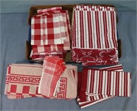Tablecloths & Napkins