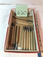 Wood carving tools