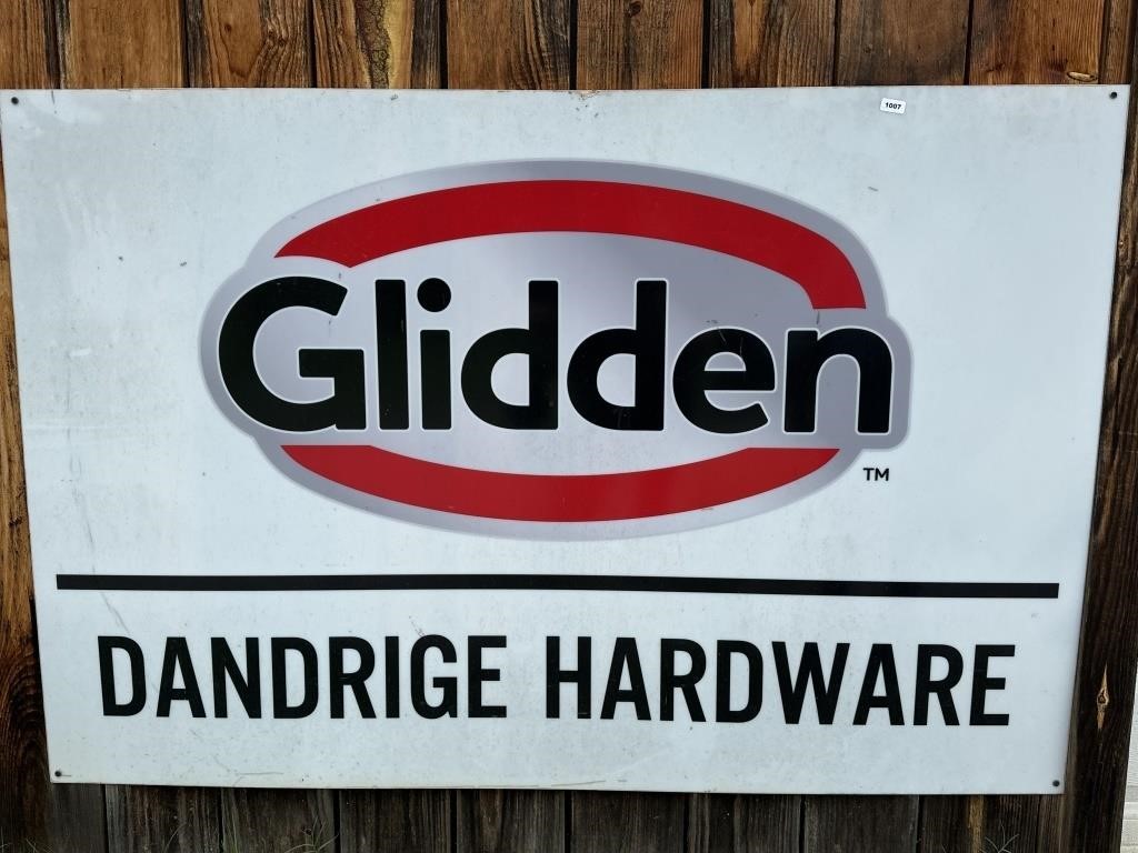 Glidden Dandrige Hardware (MISPELLED)