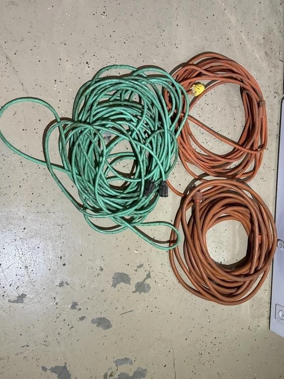 3 Workinf Extension Cords