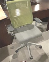 STEELCASE"THINK" HIGH BACK EXEC.CHR.