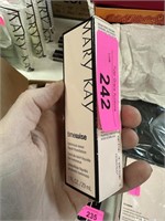 NEW MARY KAY TIMEWISE FOUNDATION BEIGE 4