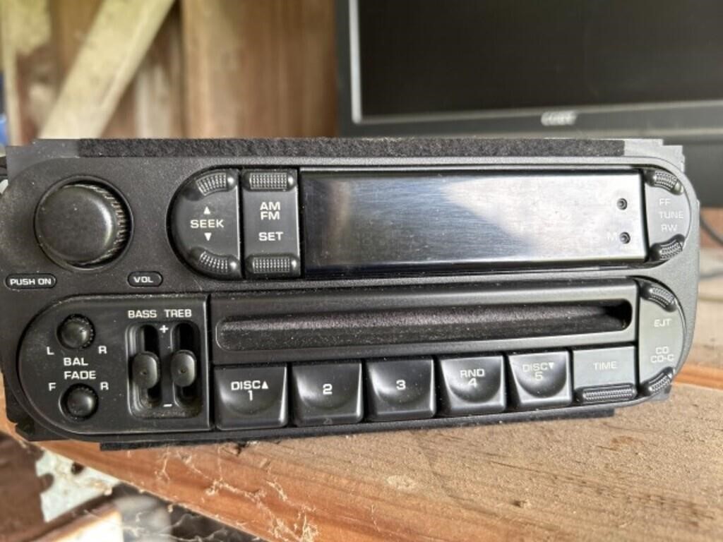 Chrysler Radio