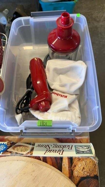 KITCHEN AID MULTI USE IMMERSION BLENDER W/