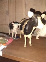 Plastic cow decor and mini farm animals