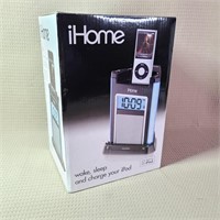 iHome iPod Docking Station