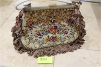 Gorgeous embroidered purse