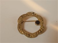 Vtg brooch