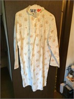 Women's housecoats/pajamas