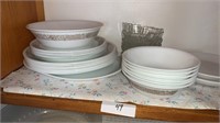 Corelle Plate Set