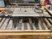 Craftsman.1 1/2 hp router and table