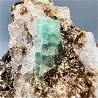 34 Gm Stunning Emerald Crystal On Matrix