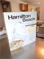 Hamilton Beach Electric Hand Mixer