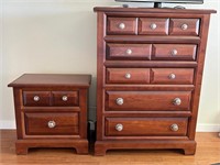 J - CHEST OF DRAWERS & NIGHTSTAND (M4 1)