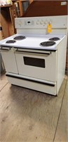 G.E. Electric Oven JCP67F1WW 120/240