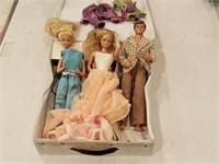 vtg 1980's Barbie & Ken dolls with case & clothing