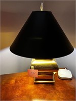 GORGEOUS BRASS LAMP W/SHADE