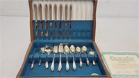 Wm. Rogers silverplate service for 8