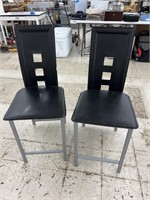 2 Black Chairs