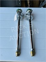 Pair of taps & extention pipe - new