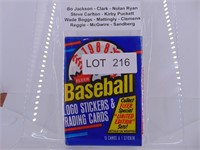 Fleer 1988 Baseball Logo Stickers & Trading Card p