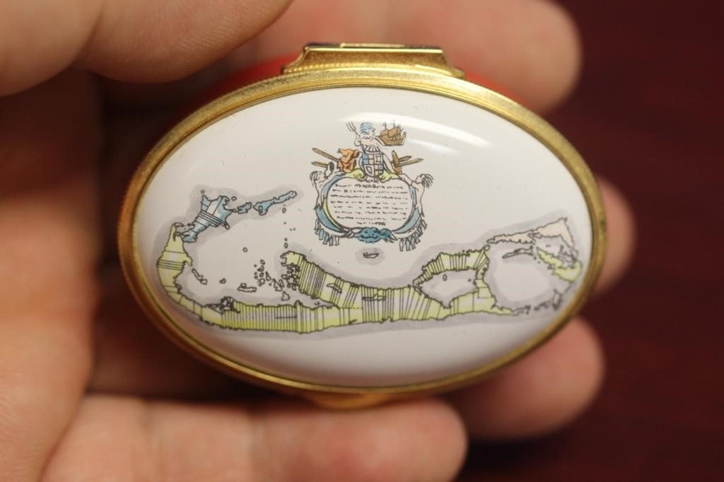 An Enamel Staffordshire Trinket Box