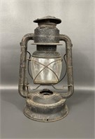 Vintage Dietz No.2 D-Lite Kerosene Lantern